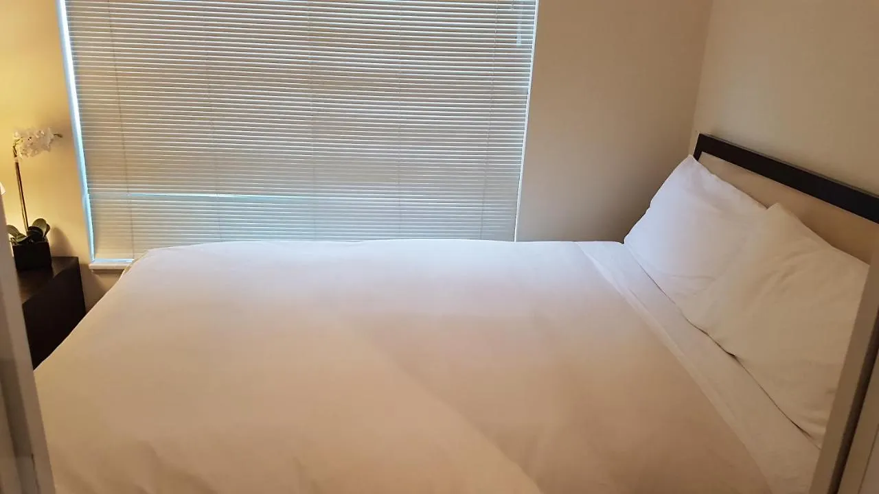 Apartment Toronto Luxury Accommodations - Qwest Canada