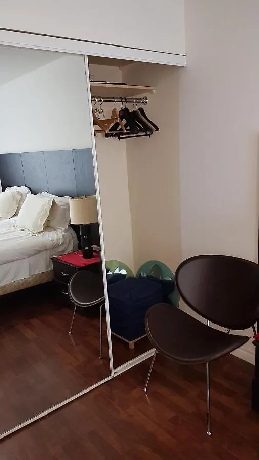 Toronto Luxury Accommodations - Qwest Apartment