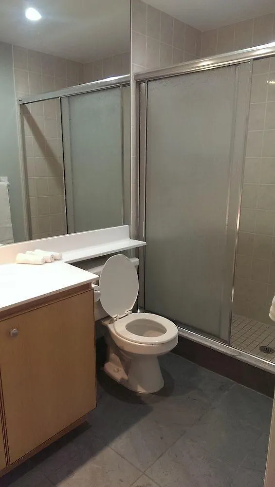 Apartment Toronto Luxury Accommodations - Qwest Canada