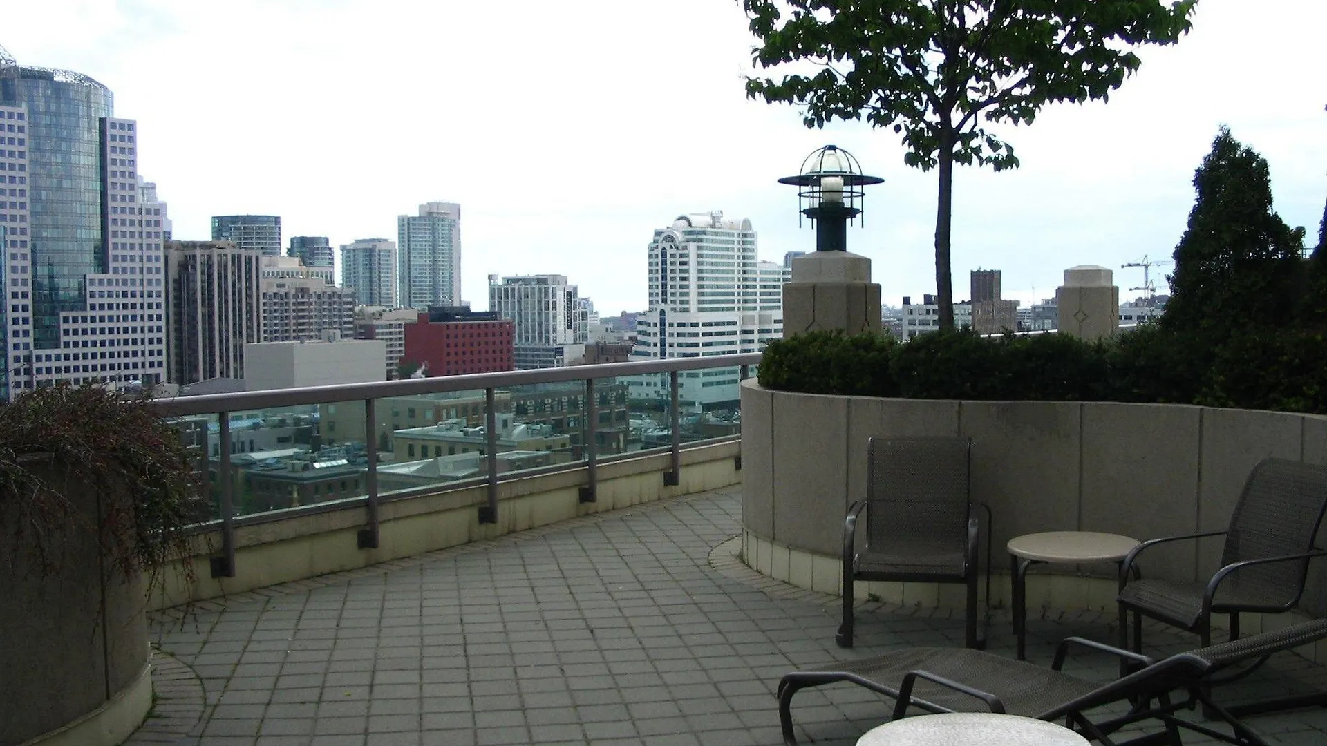 Apartment Toronto Luxury Accommodations - Qwest