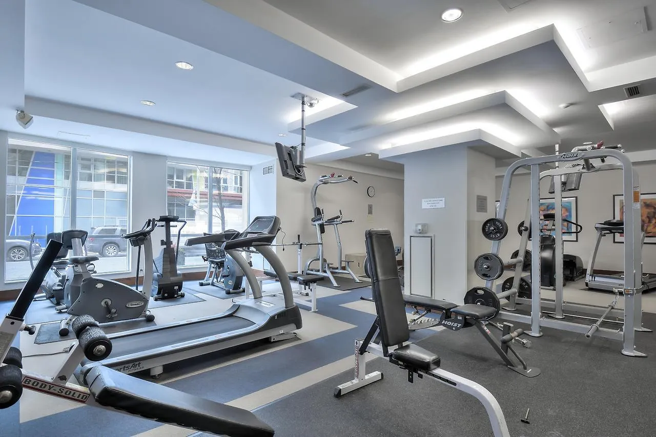 Toronto Luxury Accommodations - Qwest